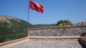 albanische-flagge